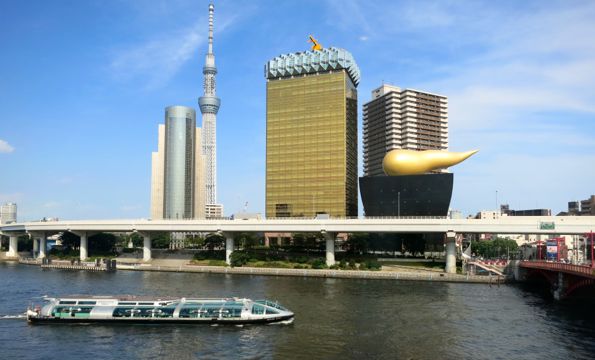 River boat tour in Tokyo