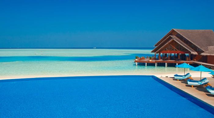 Best Family Hotel in the Maldives: Anantara Dhigu Maldives