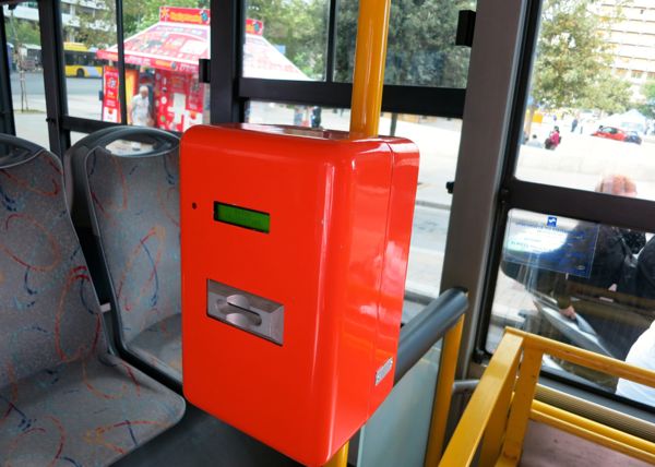 Validate bus ticket with this machine.