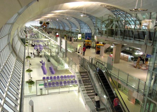 Bangkok International Airport is a beautiful airport. If you have the choice between flying from here (Suvarnabhumi) or Don Muang then choose Suvarnabhumi.