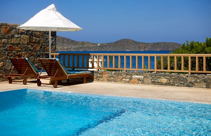 Good hotel in Crete with private pool.