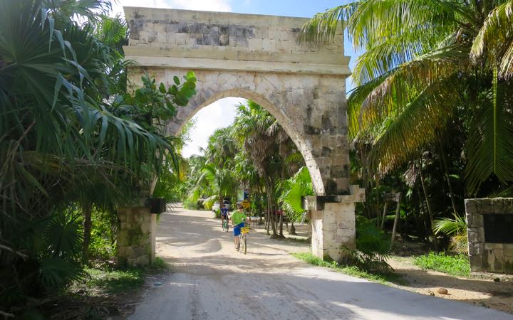 Road to Sian Biosphere in Tulum
