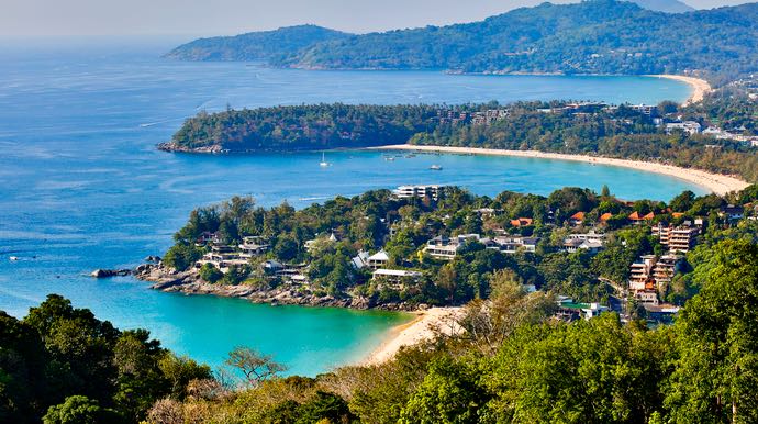 Best time to visit Phuket for beaches and good weather. 