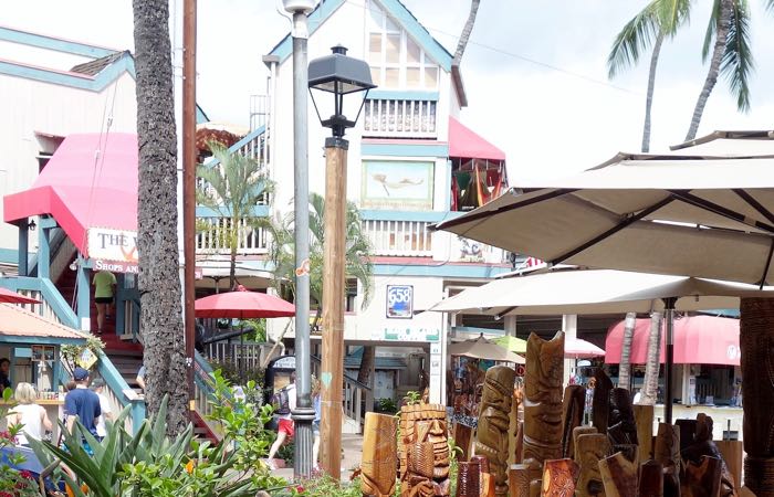 Waterfront Maui town with shops and galleries