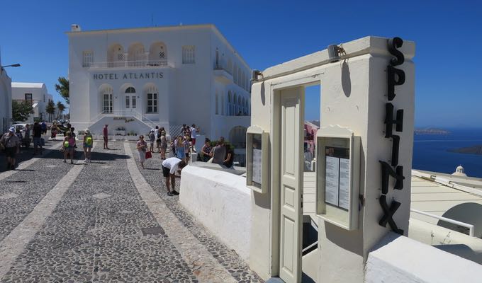 Sidewalk in Fira is not very stroller friendly.