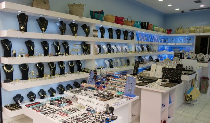 Shopping in Fira.