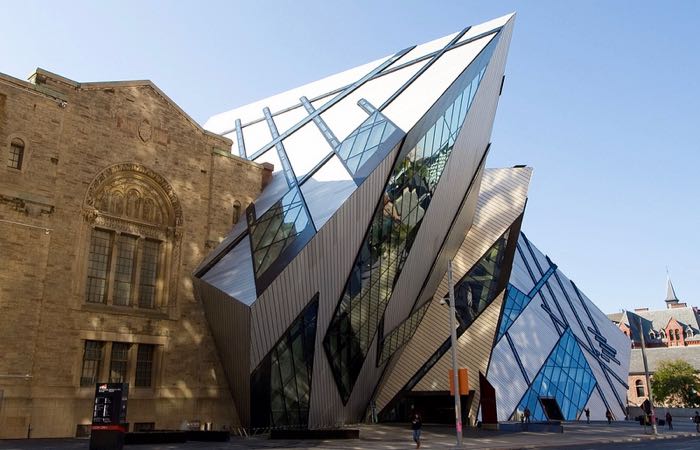 Toronto's Royal Ontario Museum is the largest museum in Canada.