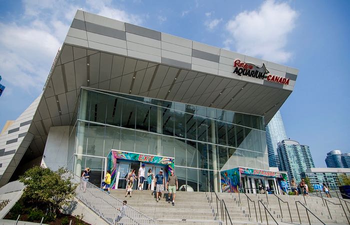 Ripley's Aquarium of Canada is located in Toronto.