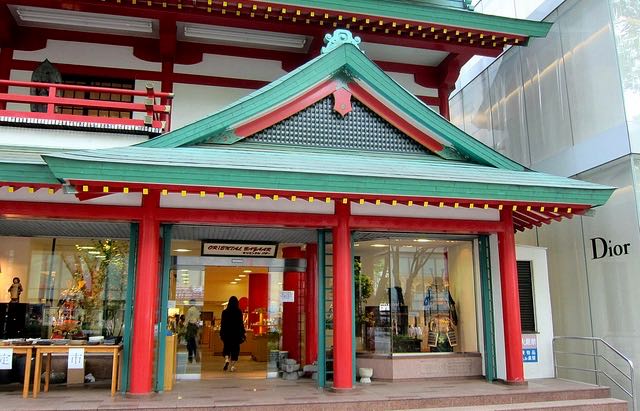 Oriental Bazaar is a must-stop for souvenirs in Tokyo.