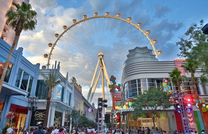 What to do in Vegas with kids