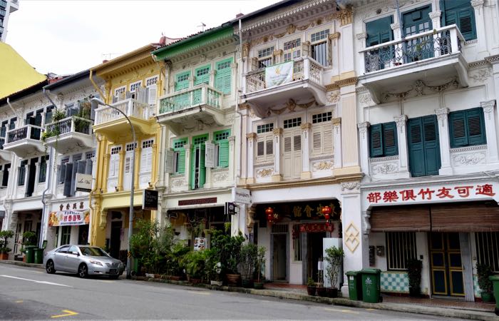Best hotels and restaurants in Chinatown Singapore