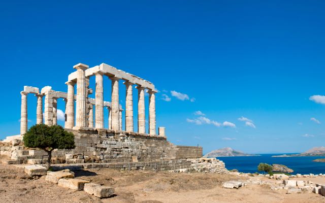The best day trip from Athens: Ancient temple of Poseidon at Cape Sounion, Greece