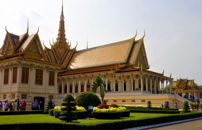 Best hotels and restaurants in Doun Penh, Phnom Penh, Cambodia