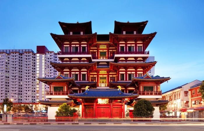 Singapore's Chinatown features the beautiful Buddha Tooth Relic Temple.