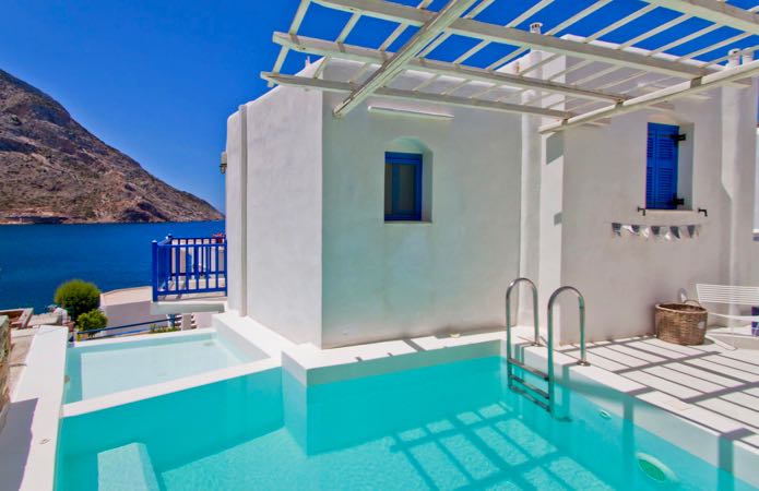 Where To Stay in Sifnos: Best boutique hotel on Sifnos with private pool.