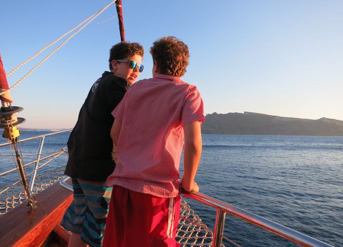 Kid-friendly private tour of volcano in Santorini.