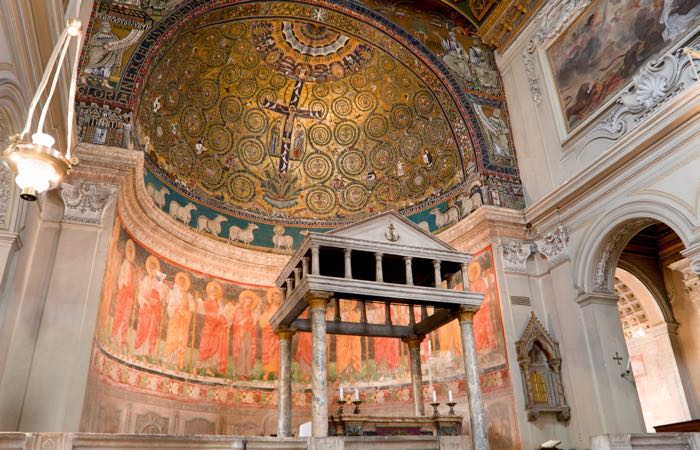 The mosiac apse in Rome's Basilica di San Clemente