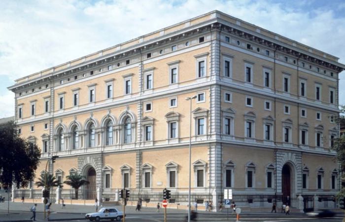 The Museo Nazionale Romano: Palazzo Massimo alle Terme houses many great ancient Roman artworks