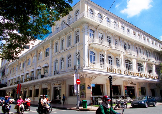 Old fashioned luxury hotel in Ho Chi Minh City