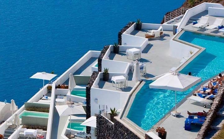 Grace Resort is the best 5-star hotel in Santorini.