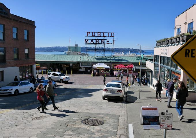 Thompson Hotel is 1 minute to Pike Place Market.