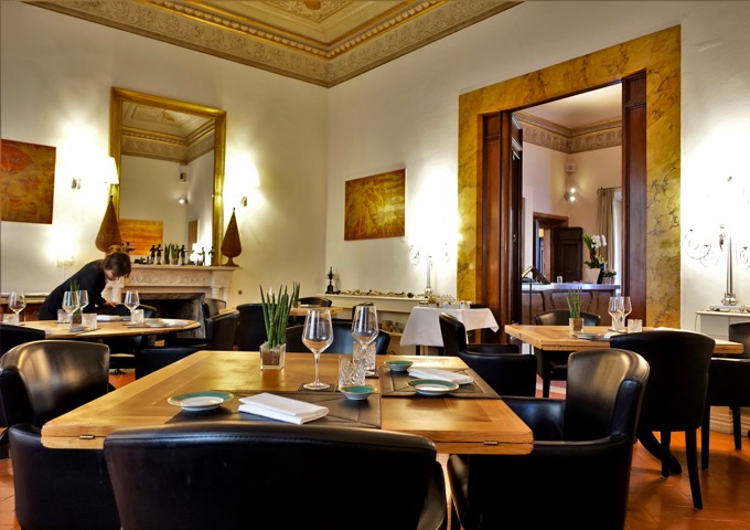 Florence luxury hotel with michelin starred restaurant