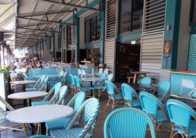 Seafood Eateries on the Wharf
