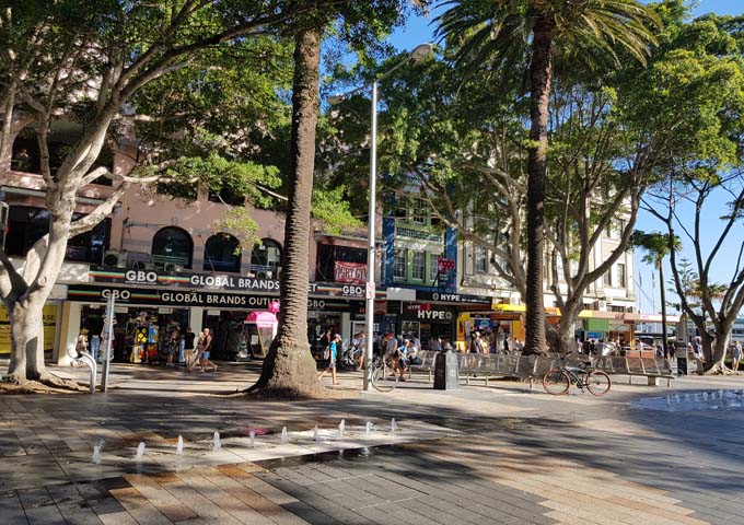 Corso pedestrian mall is between the beach and wharf