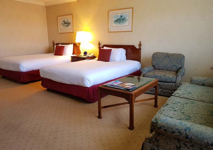 Superior Rooms at Sir Stamford Hotel