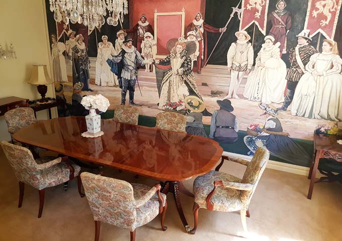 Presidential Suite's regal dining room