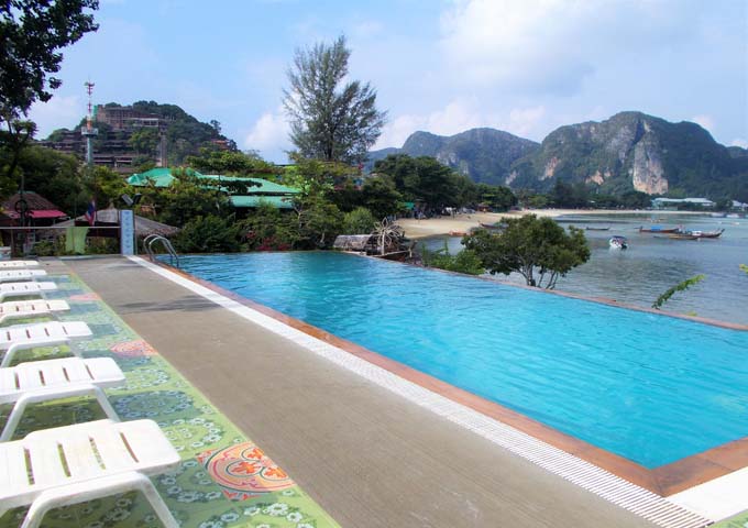 Charming homestay with amazing views at View Point Resort