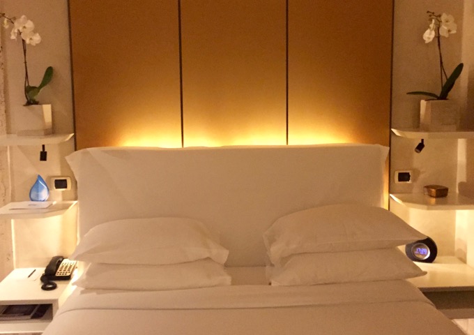 Milan luxury hotel with Michelin-starred restaurants