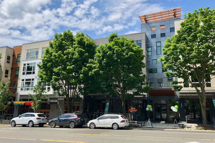 Location of Super Bueno restaurant and street parking on Stone Way in Fremont.