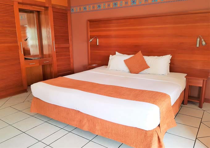 Comfortable but plain Deluxe Rooms