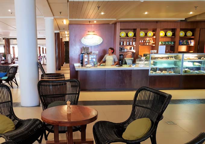 The Pantry in the lobby is popular for coffee and pastries.