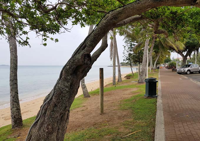 A beachside path leads to Baie des Citrons.