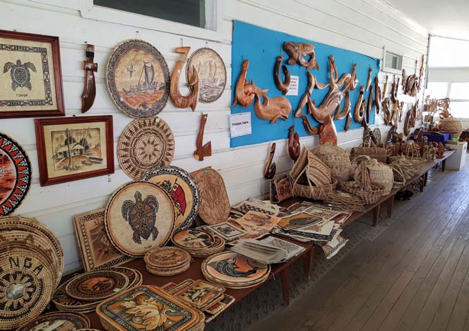 Handicrafts Centre is very popular for souvenir shopping.
