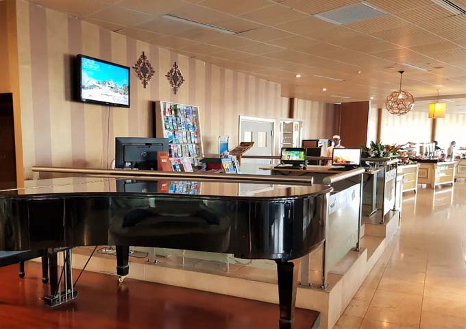 There is even a piano in the elegant lobby.