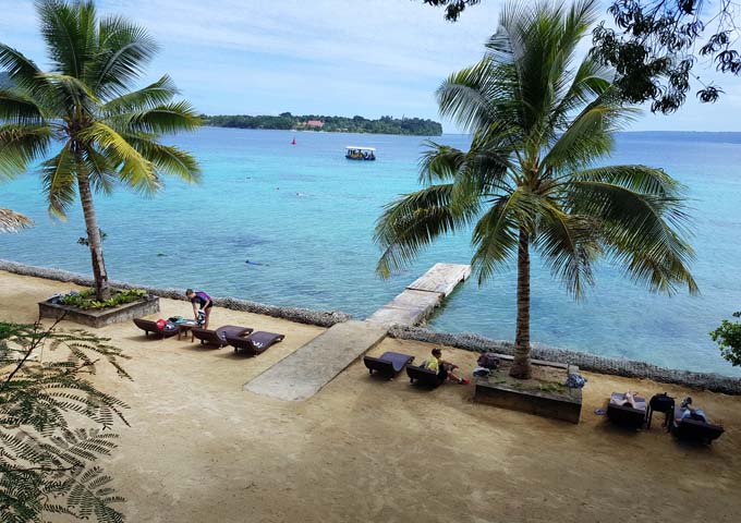 Snorkelers Cove is an excellent place to dive on the island.