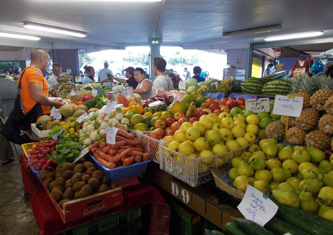 Moselle Markets near the city centre marina are worth a visit.