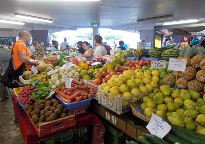 Moselle Markets near the marina are worth a visit.