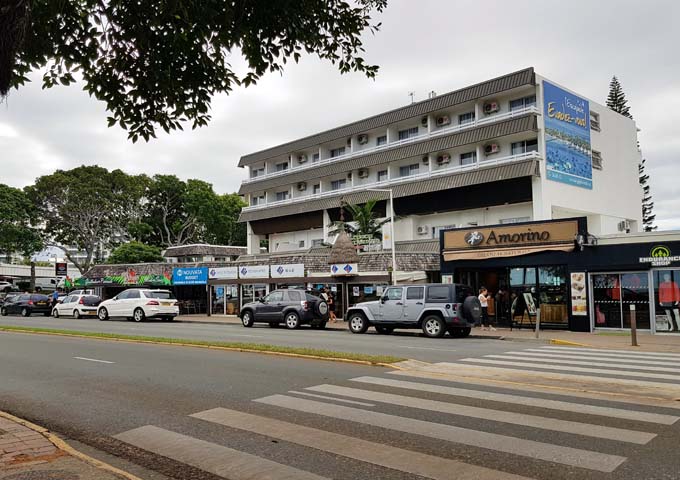 The esplanade nearby features many shops and eateries.