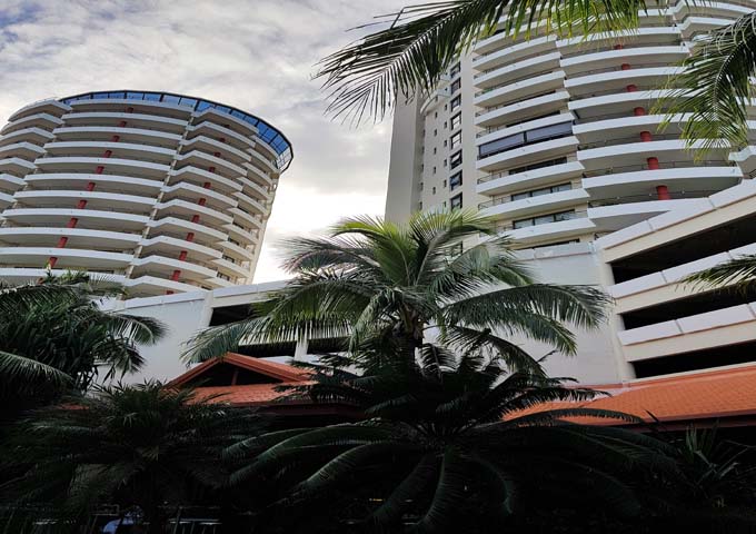 The rooms in tall towers guarantee excellent views.