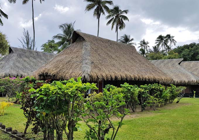 The bungalows are scattered around the gardens.