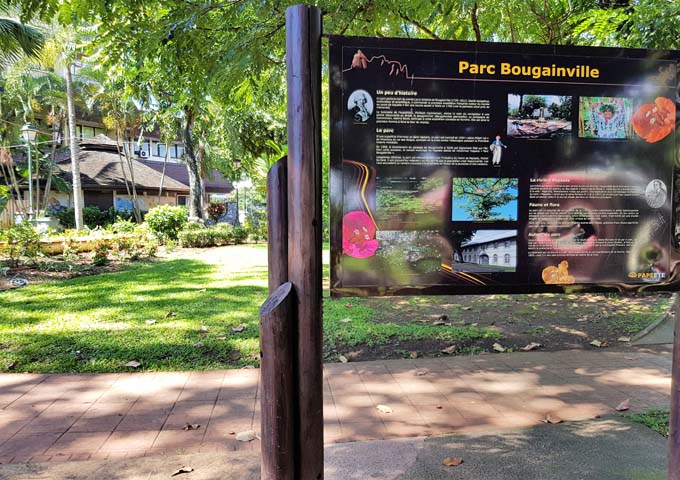 Parc Bougainville dominates the city center.