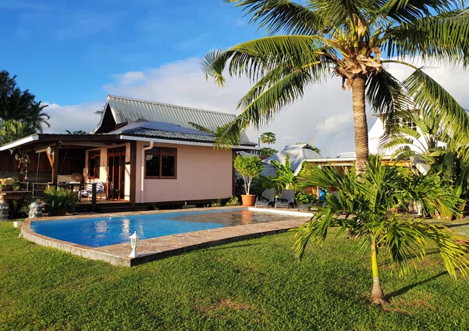 The lodge has 3 bungalows on the southern coast of Tahiti.