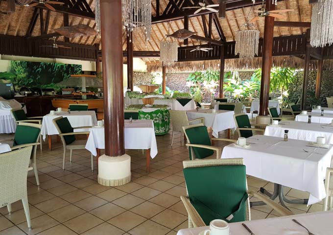 Haere Mai Restaurant offers mostly French and Polynesian meals.