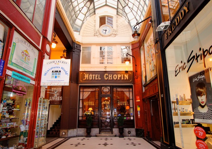 Best budget hotel Paris