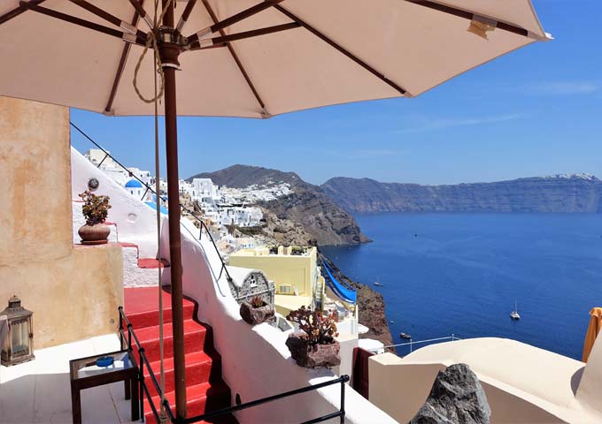 Review of Zoe Aegeas Traditional Houses in Oia, Santorini