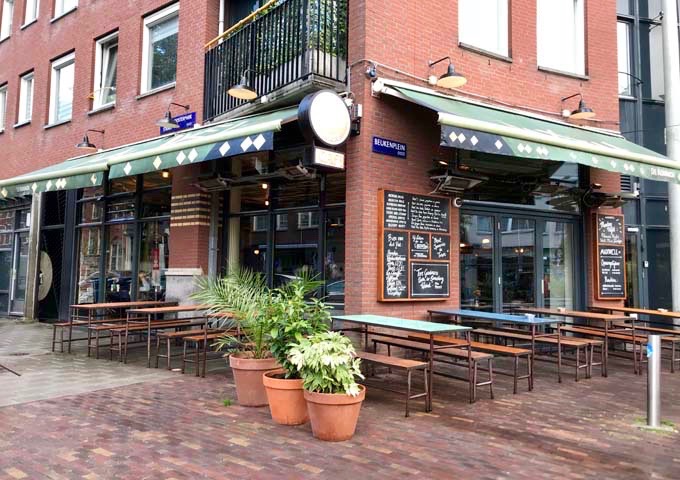 Café Maxwell's outdoor terrace and selection of beers make it a popular hangout.